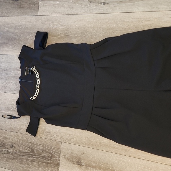 Kate and Lily Romper - Picture 5 of 7